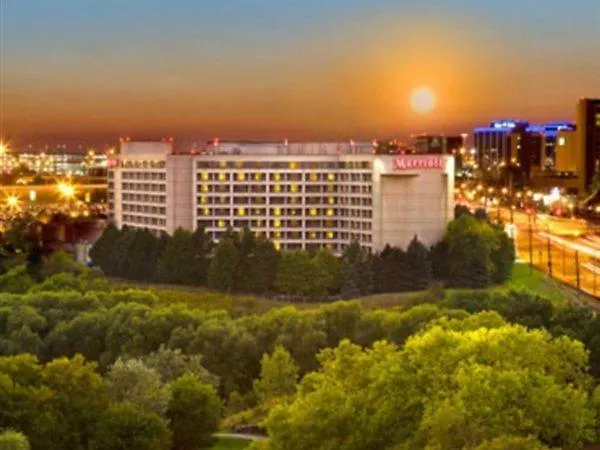 ****  Toronto Airport Marriott Hotel Канада